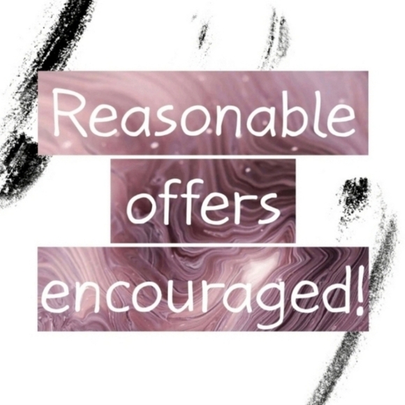 Cupcakes and Cashmere Starry Gold Studded Flute / Champagne Glass / Wine Glass - Picture 4 of 4